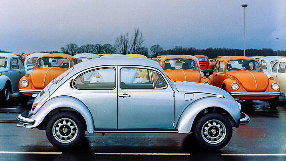 1302 Marathon Beetle with many others